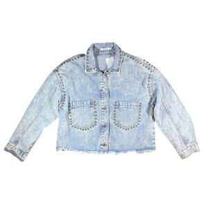 Veveret Distressed Studded Button Denim Jacket NWT - L